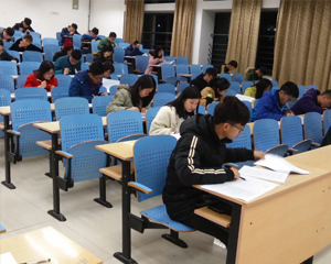 小米产业链概念股涨幅居前，蓝思科技等多股跟涨